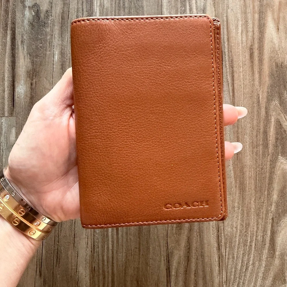 COACH Men's Leather Passport Holder in Tan Brown